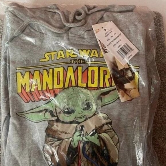 Star Wars Other - Star Wars Grogu Baby Yoda Mandalorian Mens Pullover Hoodie Sweatshirt Size Large
